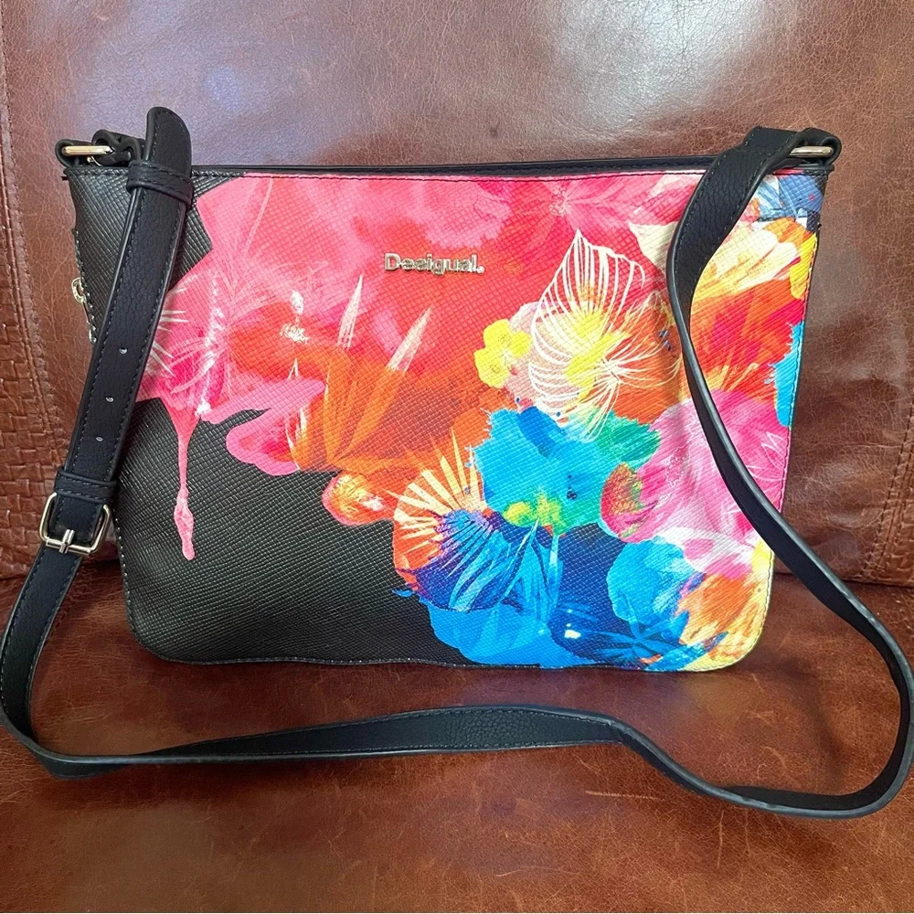 Desigual Corel Molina Expandable Leather Crossbody & Shoulder Bag New Condition